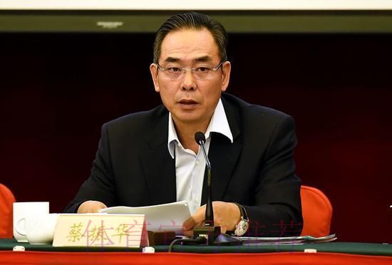 蔡振华在足球改革工作会议新闻发布会上的讲话 蔡振华在足球改革工作会议新闻发布会上的讲话